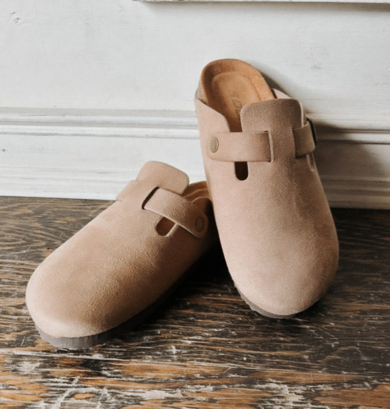 FOOTWEAR