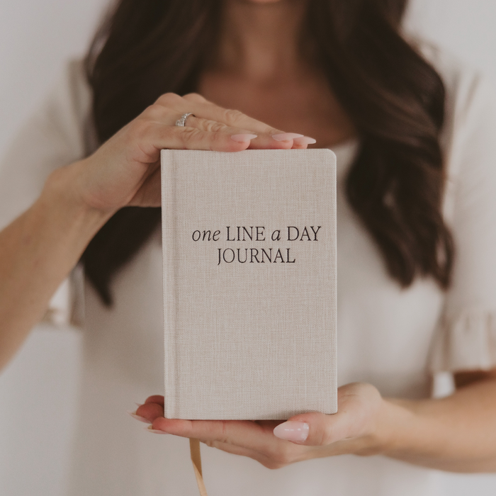 Sweet Water Decor - One Line A Day Fabric Journal