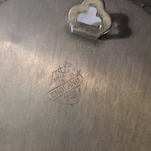 Load image into Gallery viewer, STV27 Brass Plates with Vintage Portraits
