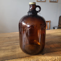 STV12 Vintage A&W Jug