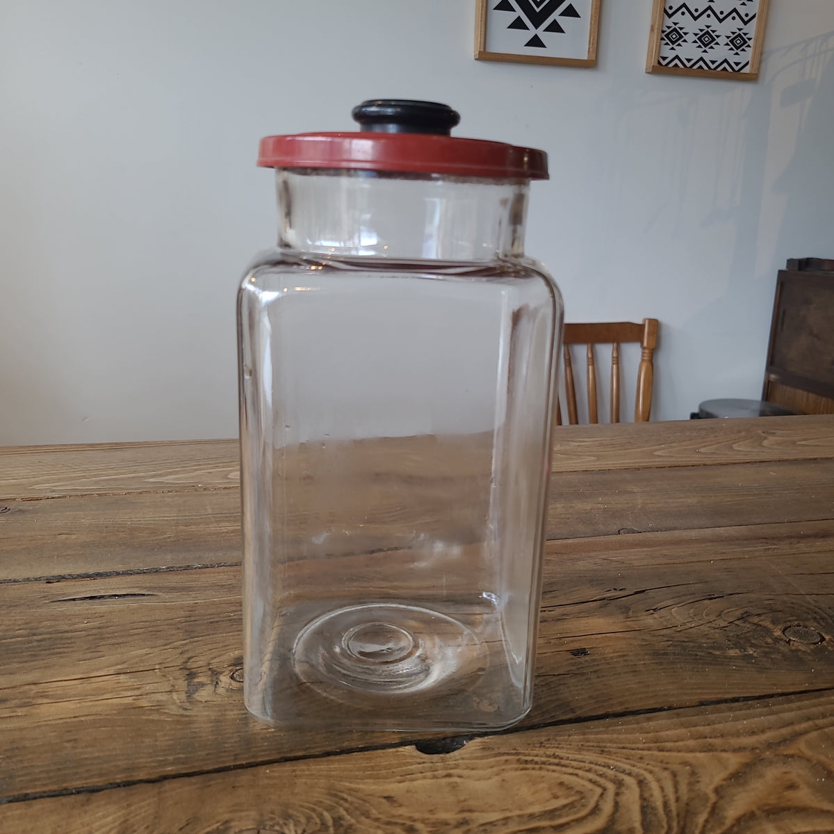 STV11 Vintage Glass Candy Jar