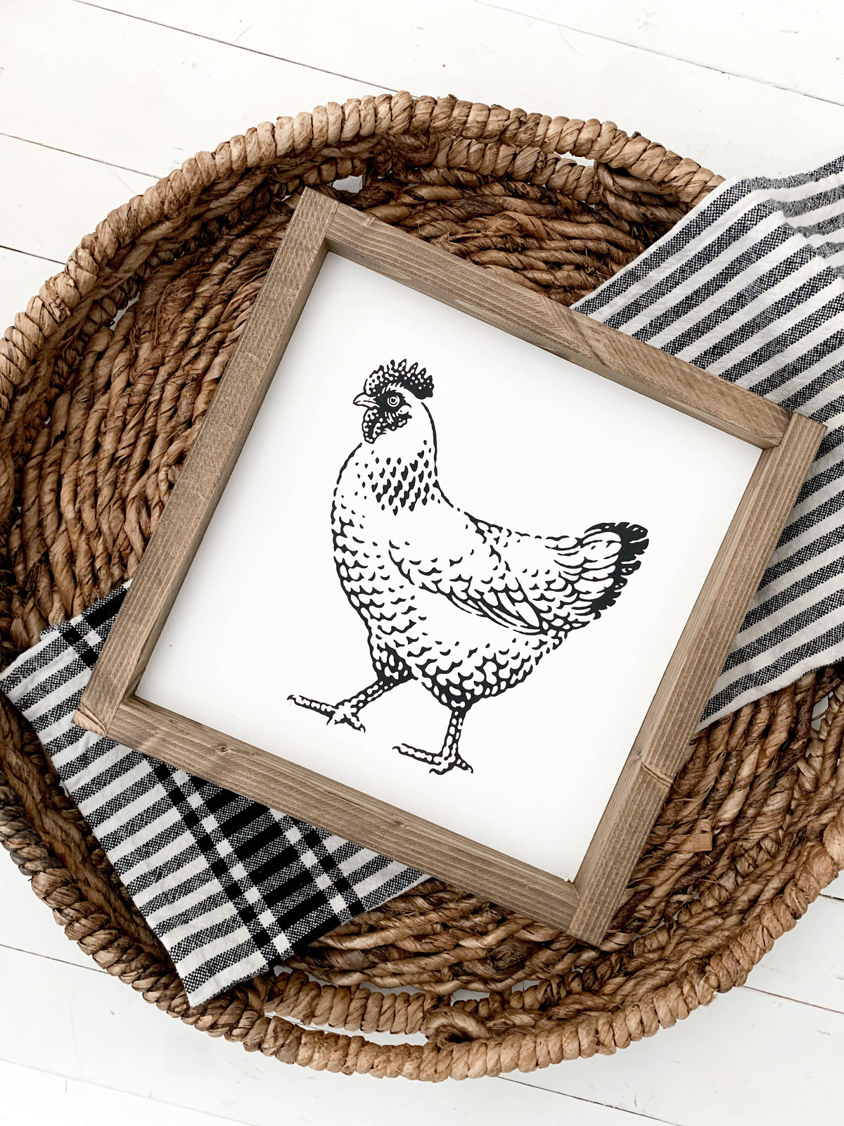 Ashwood Designs - Chicken: Dark Walnut
