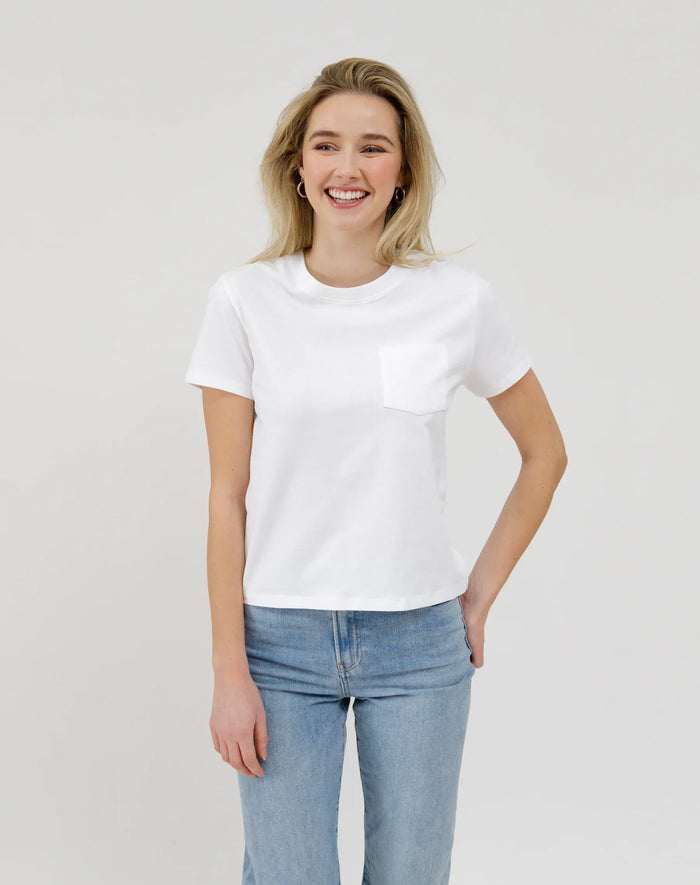 Regular Tee With Pockets - White