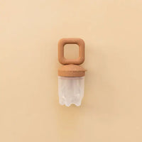 Minika - Silicone Feeder Teethers