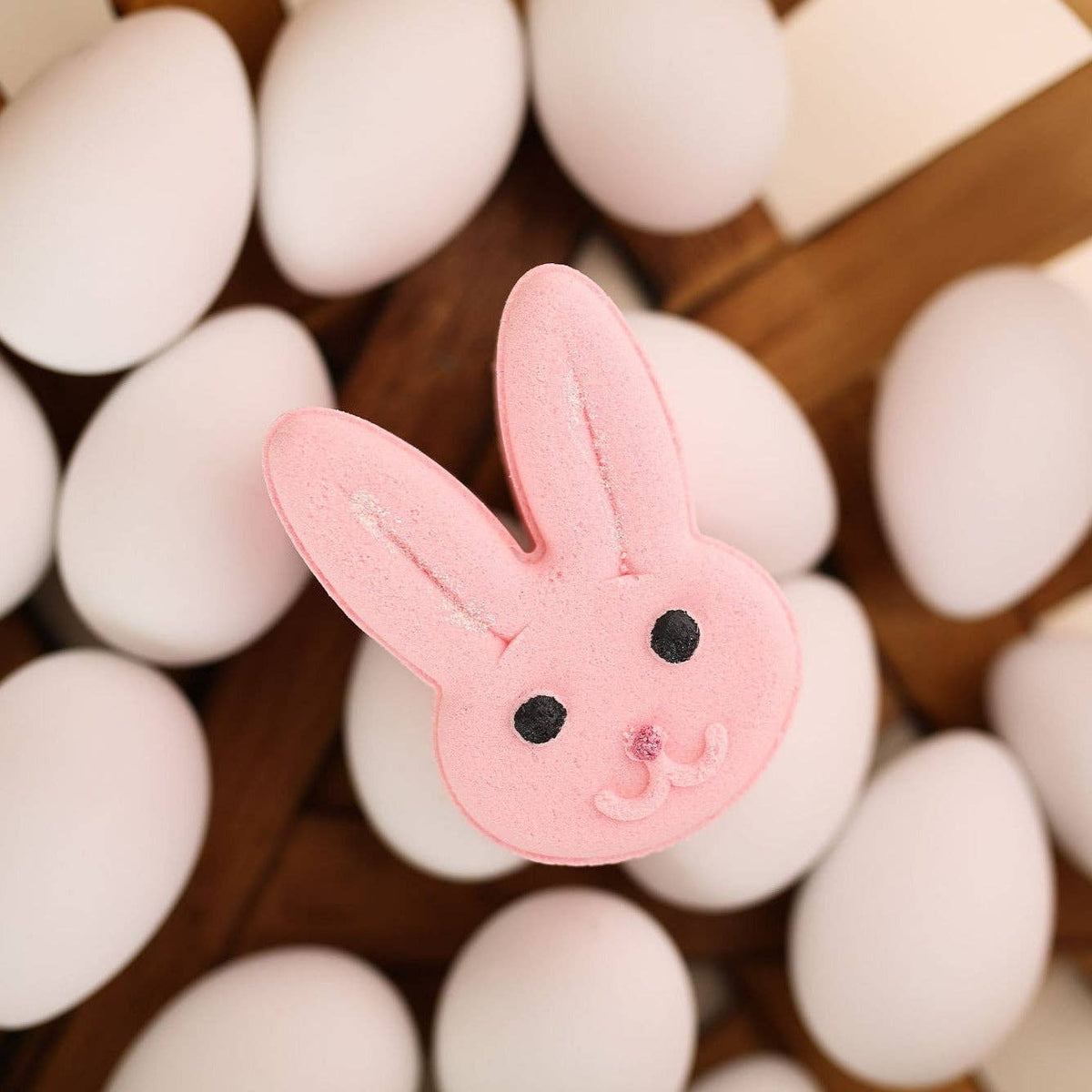 The Fresh Wife Soap Company - Bunny Bath Bomb - Strawberry