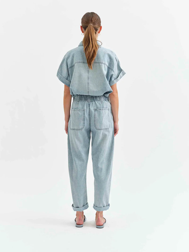 Daze Villa Drawstring Barrel Jeans