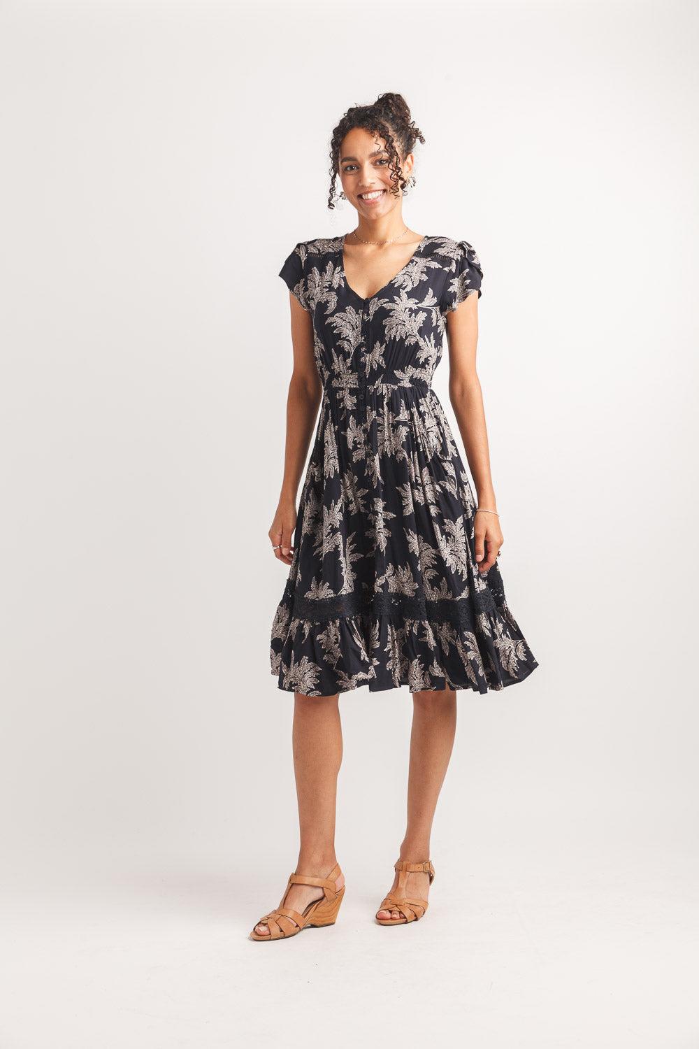 Papillon Floral Dress - Navy