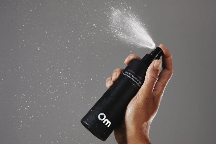 Om Organics Essential Summer Spray