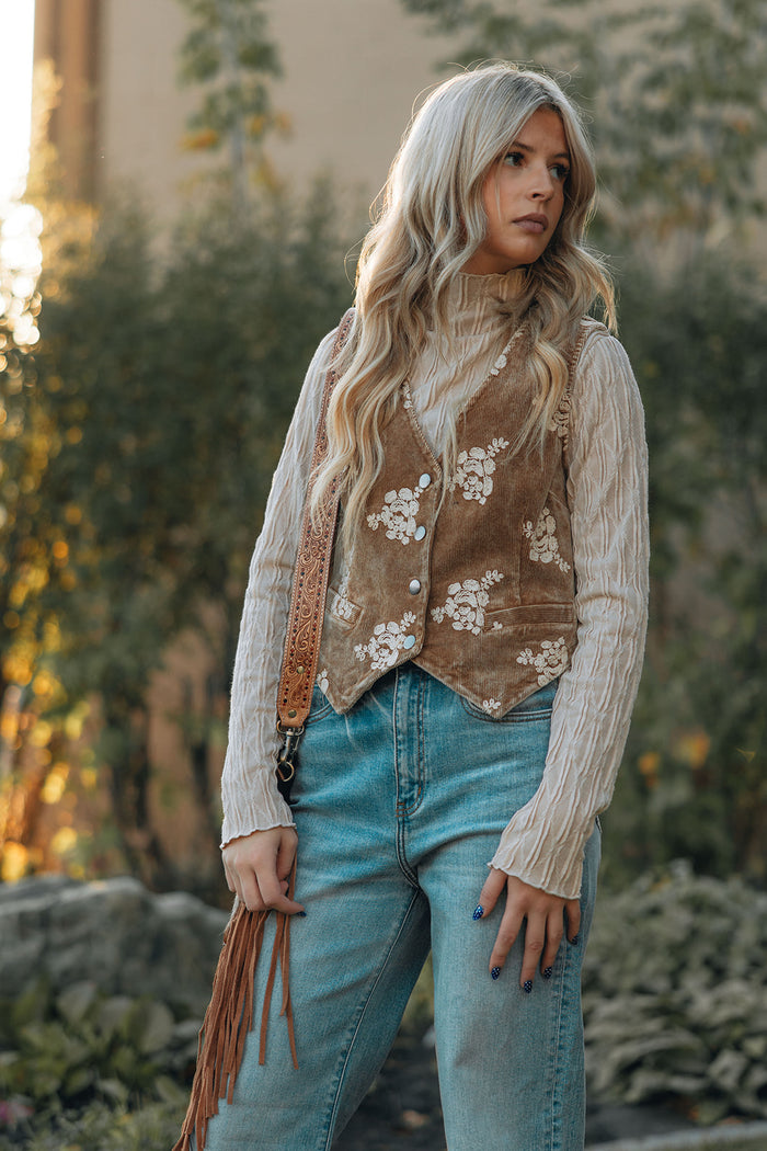 Mystree Embroidered Corduroy Vest