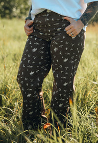 Gettin' Western Wide Leg Pants