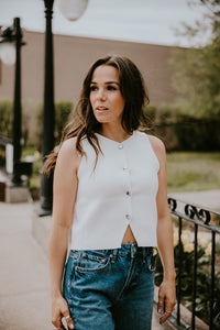 Metal Button Knit Vest
