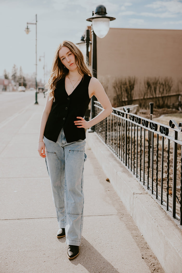 Vivian Vest - Gentle Fawn - Black
