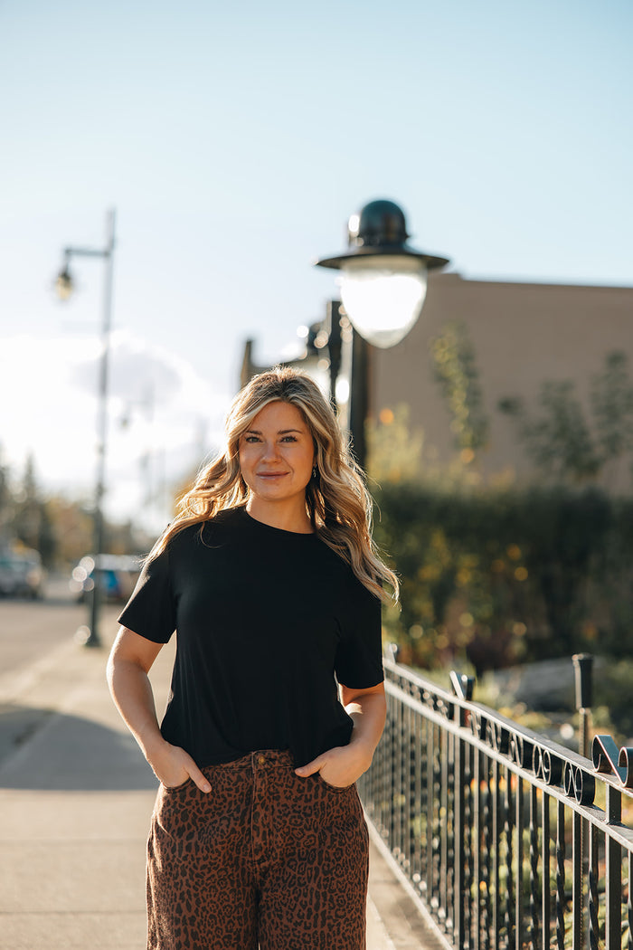 Gentle Fawn Jaxon Tee -Black