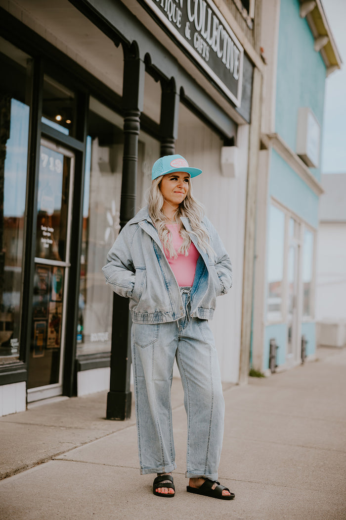 Daze Villa Drawstring Barrel Jeans