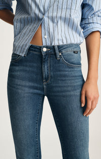 Mavi-Tess Dark Wash Skinny Jean In Dark Brush Feather Luxe