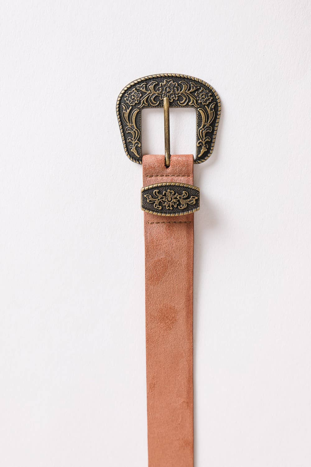 Suede Antique Gold Western Buckle Belt: Brown