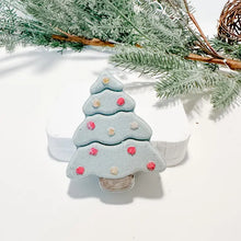 Load image into Gallery viewer, The Fresh Wife Soap Company Bath Bombs *Holiday*
