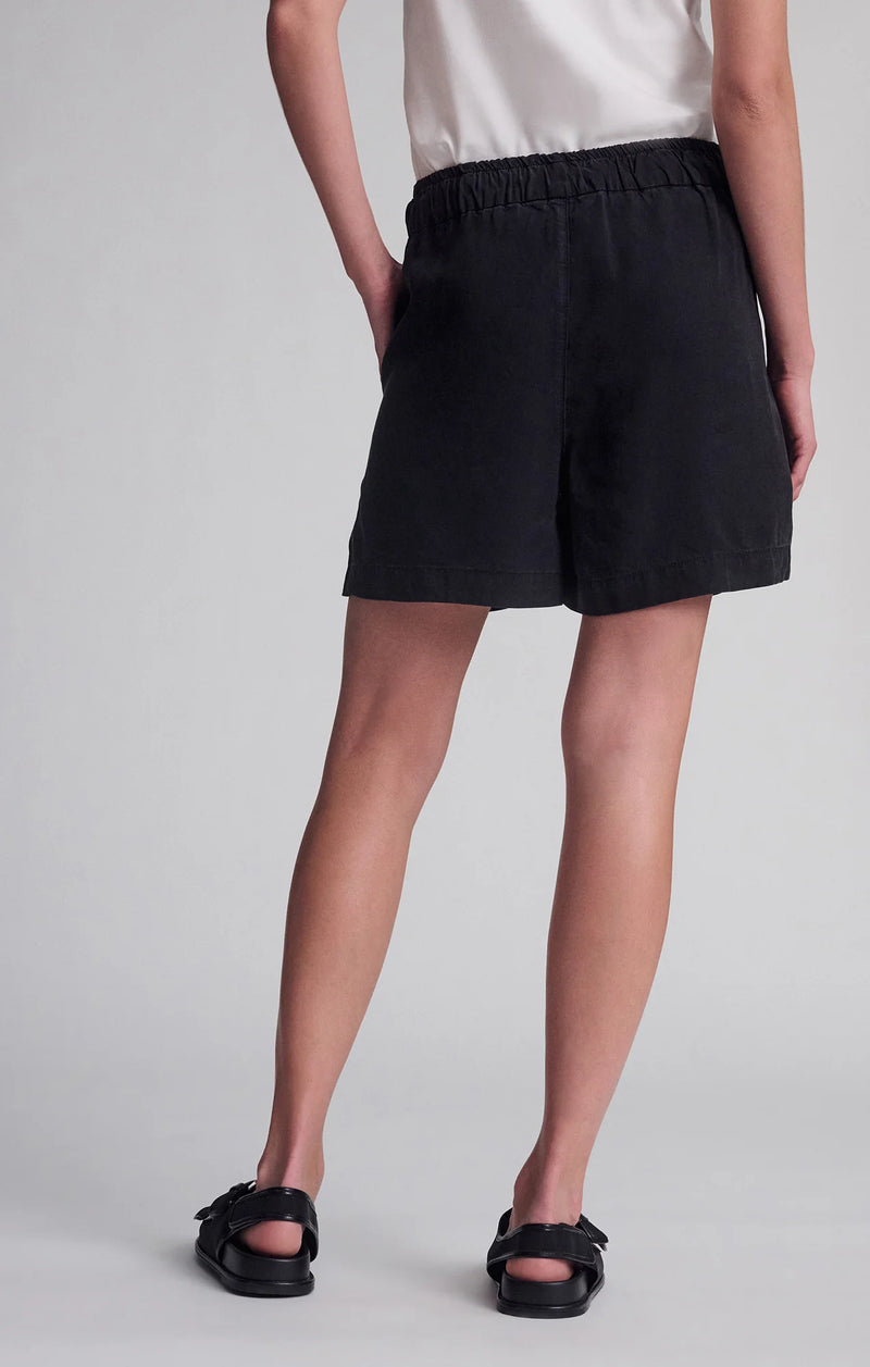 Mavi Penny Pleated Shorts-Black