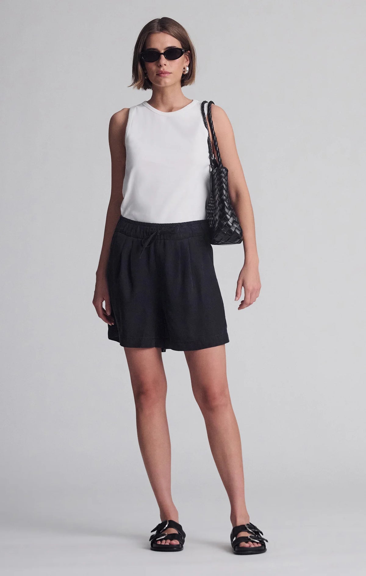 Mavi Penny Pleated Shorts-Black
