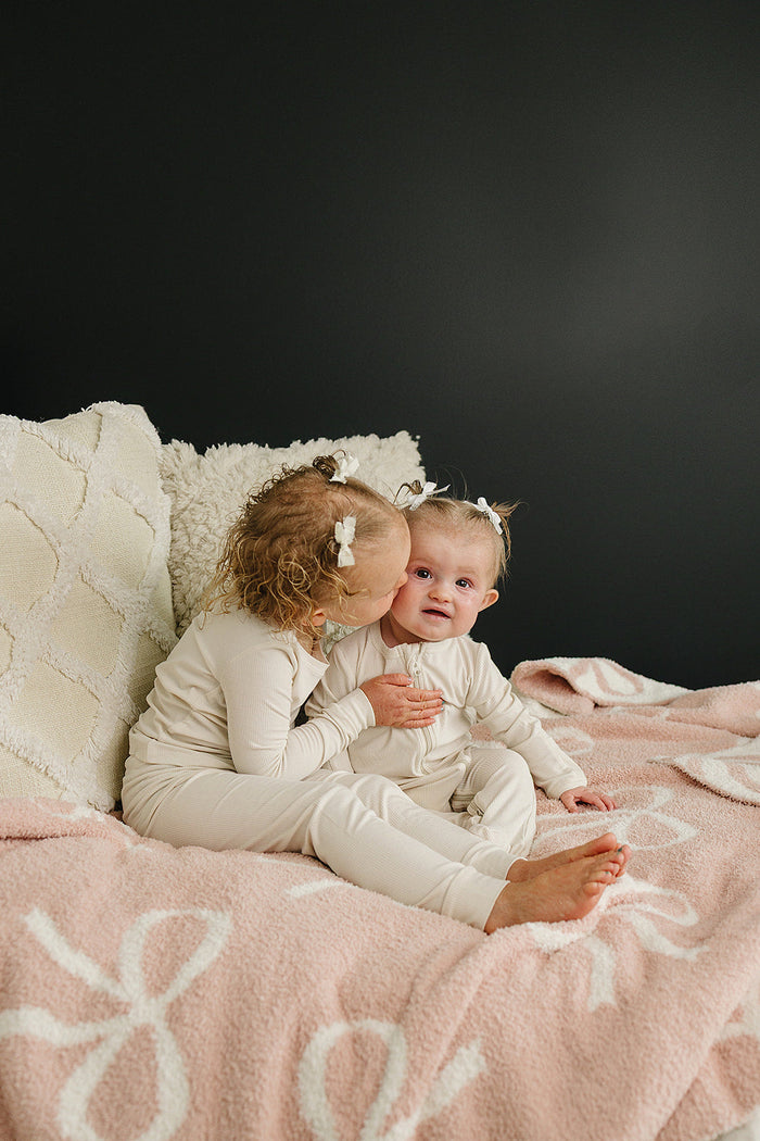 Mebie Baby Pink Bow Plush Blanket