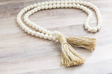 Load image into Gallery viewer, Bead Garland with Tassel
