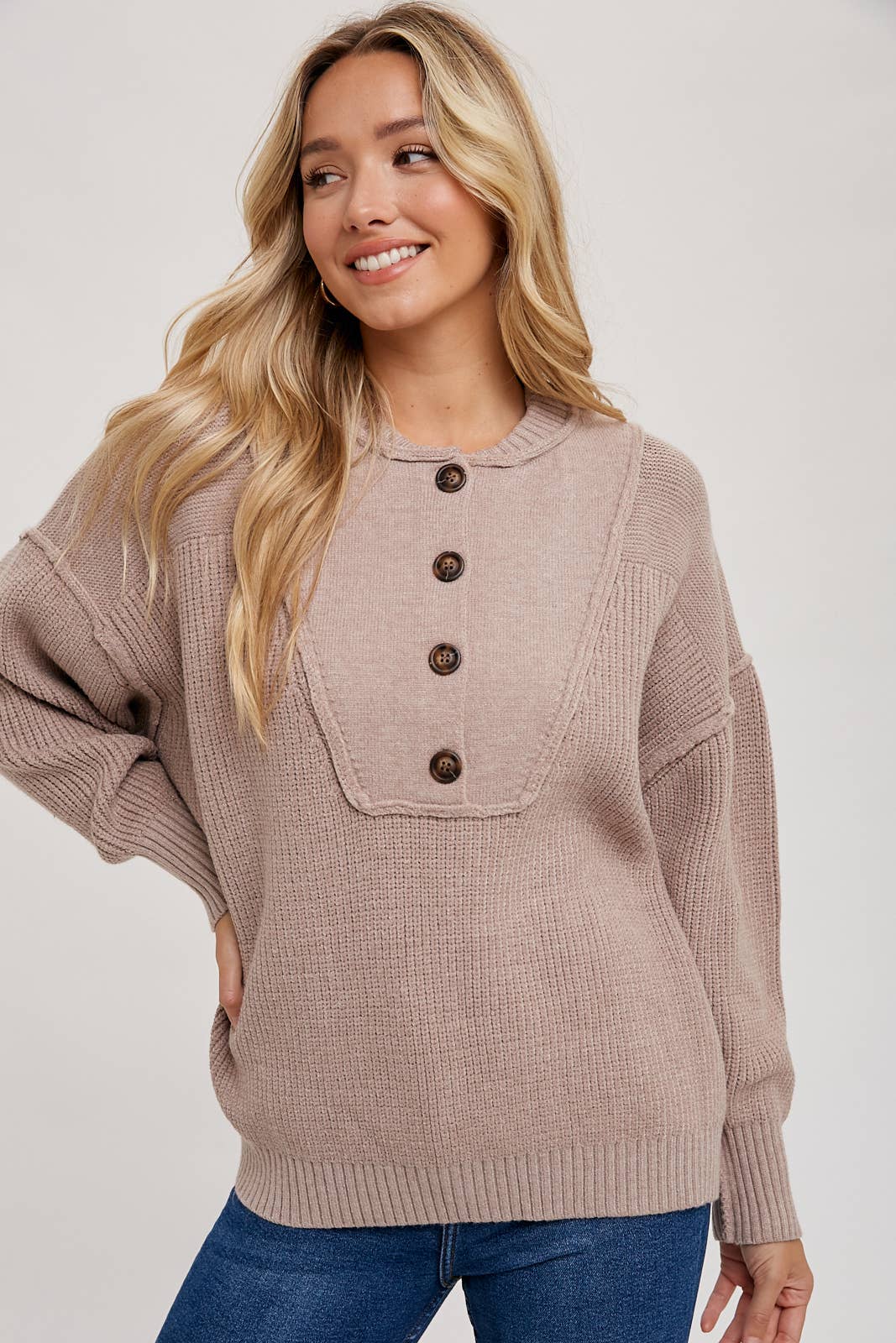Ribbed Knit Pullover Sweater - Latte