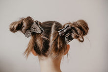 Load image into Gallery viewer, Cow Bows
