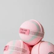 Load image into Gallery viewer, Soco Soaps Bathbomb
