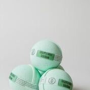 Load image into Gallery viewer, Soco Soaps Bathbomb
