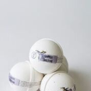 Load image into Gallery viewer, Soco Soaps Bathbomb
