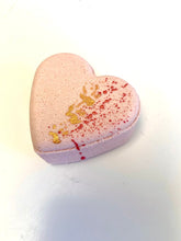 Load image into Gallery viewer, Soco Soaps Bathbomb
